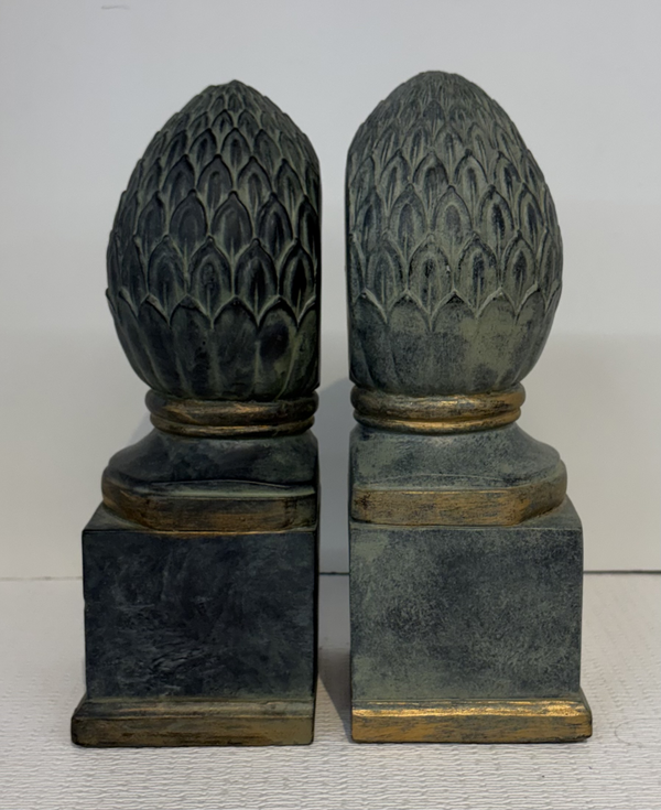 Bookends