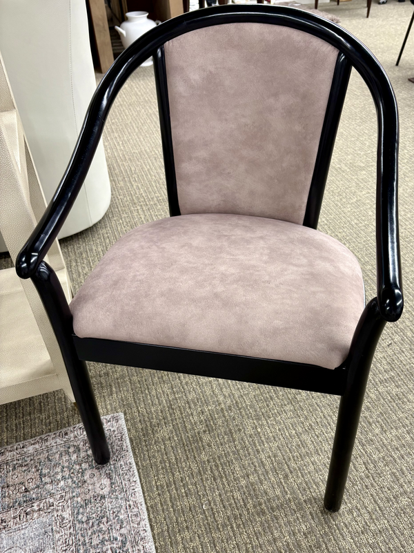 Paoli Accent Chair
