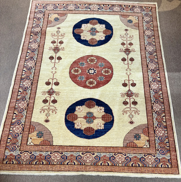 Rug