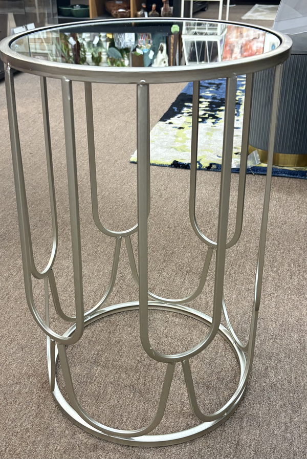 Accent Table
