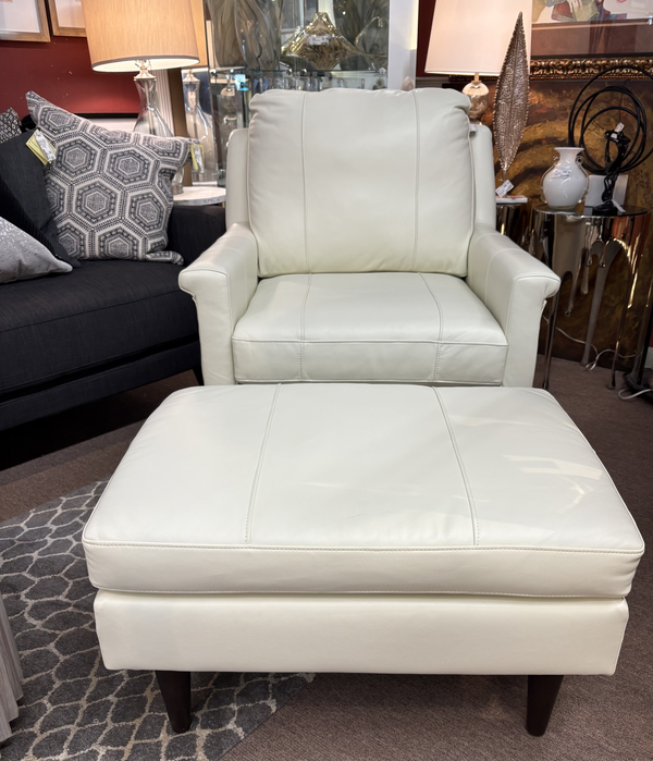 BestHomeFurnishings Chair+Ottoman