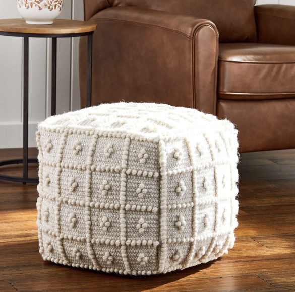 Pouf