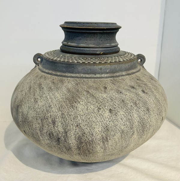 Urn