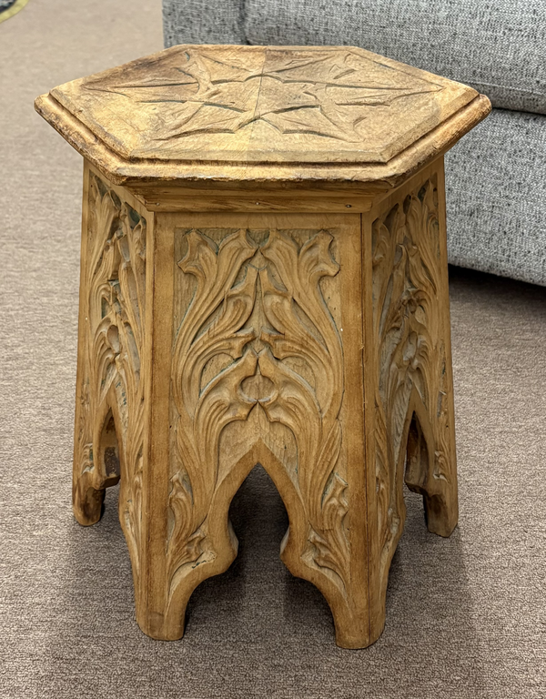 Accent Table