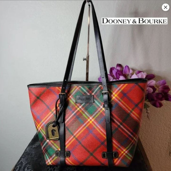 Dooney & Bourke Handbag