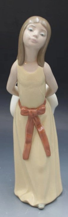 Lladro China Collectible