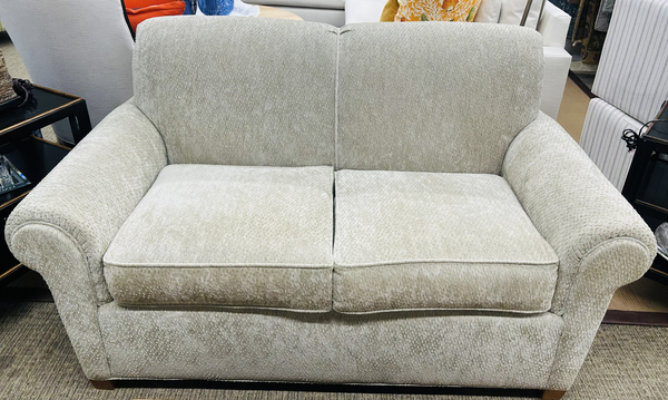 Norwalk Loveseat