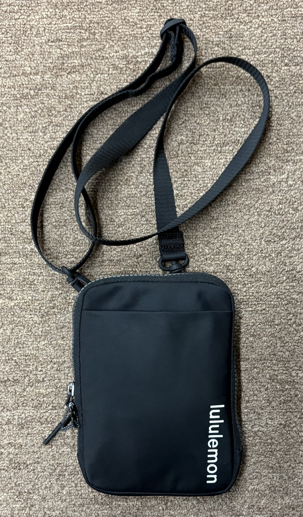 Lululemon Handbag