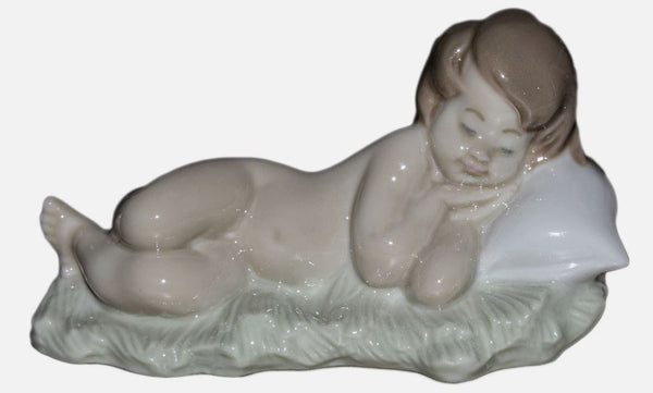 Lladro China Collectible