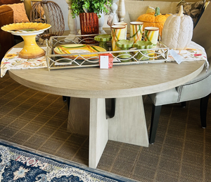 Selyra Dining Table