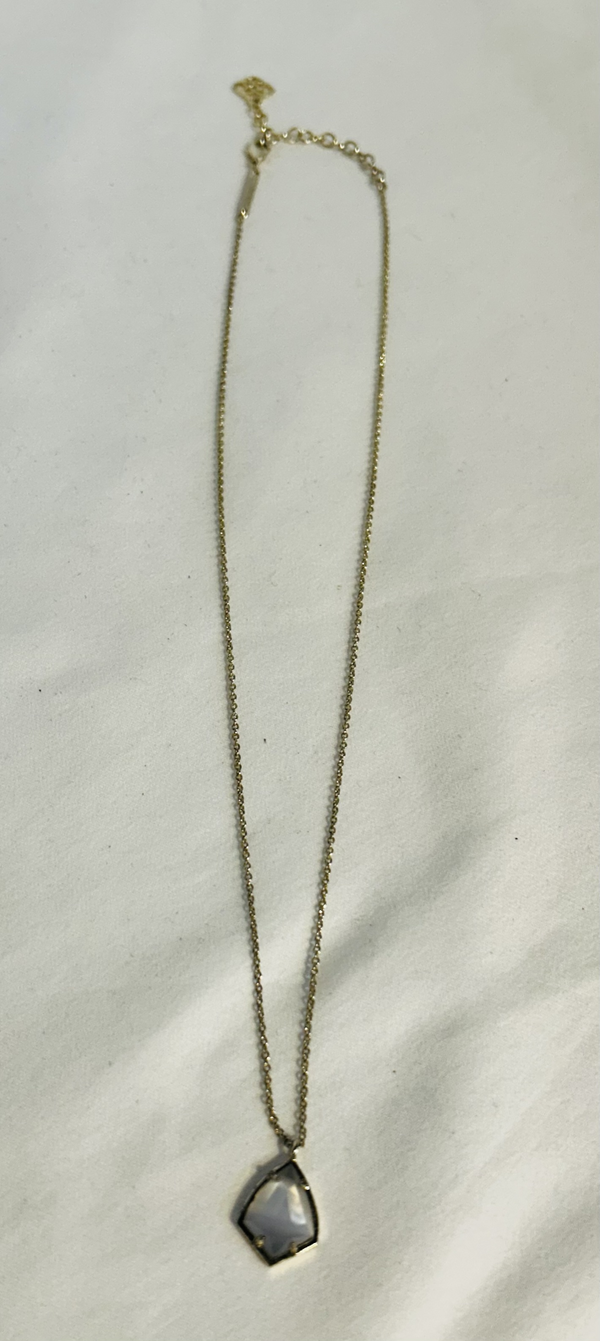Kendra Scott Necklace
