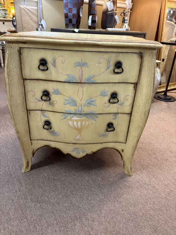 Drexel Heritage Chest