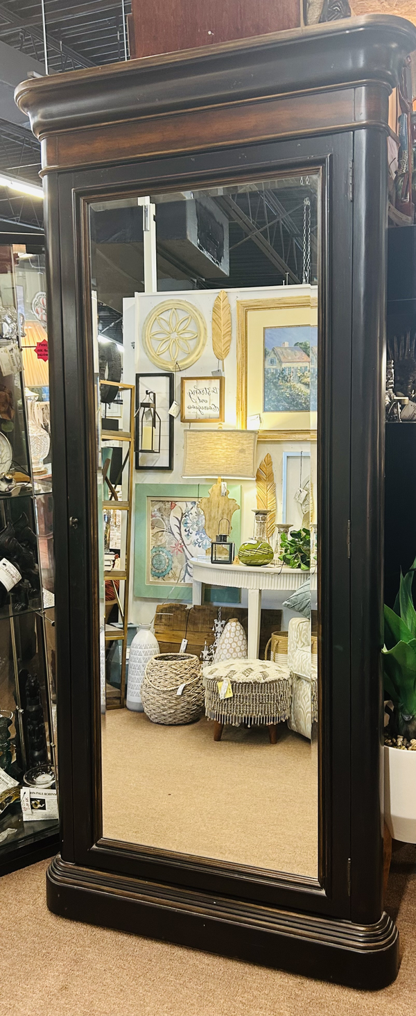 Hooker Jewelry Stand