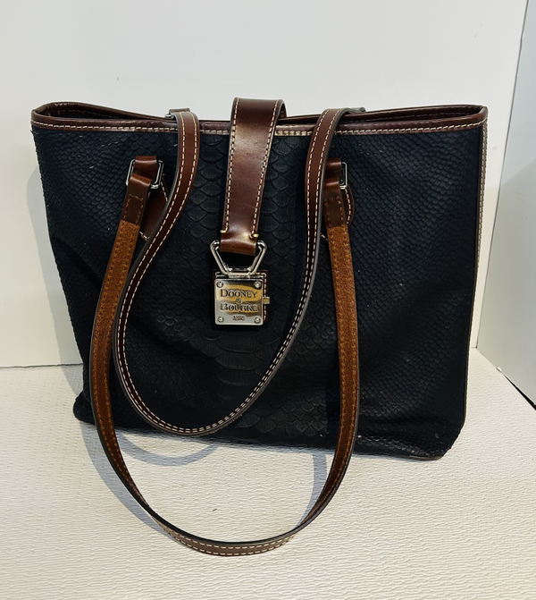 Dooney & Bourke Handbag