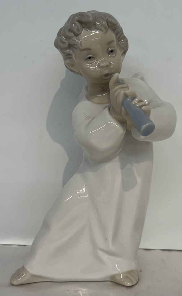 Lladro China Collectible