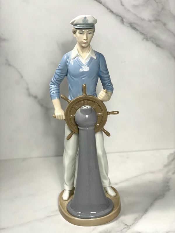 Lladro China Collectible