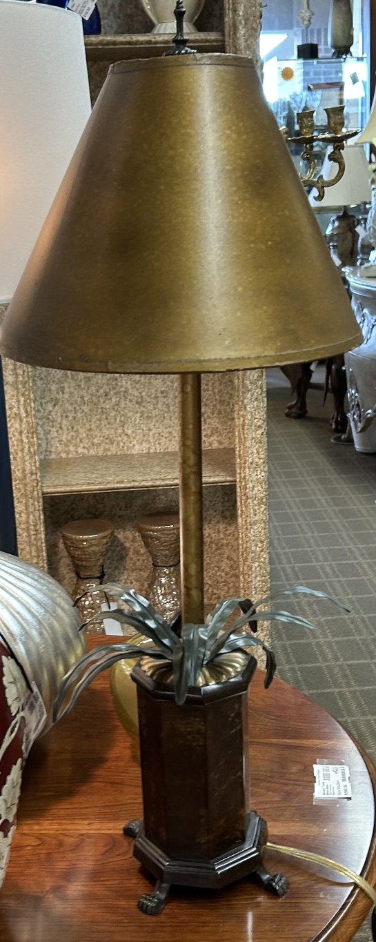 Wildwood Lamp