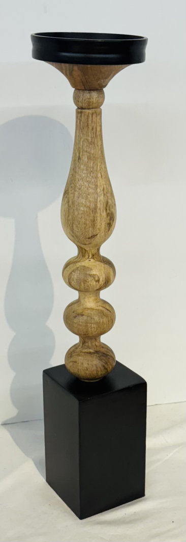 Candleholder